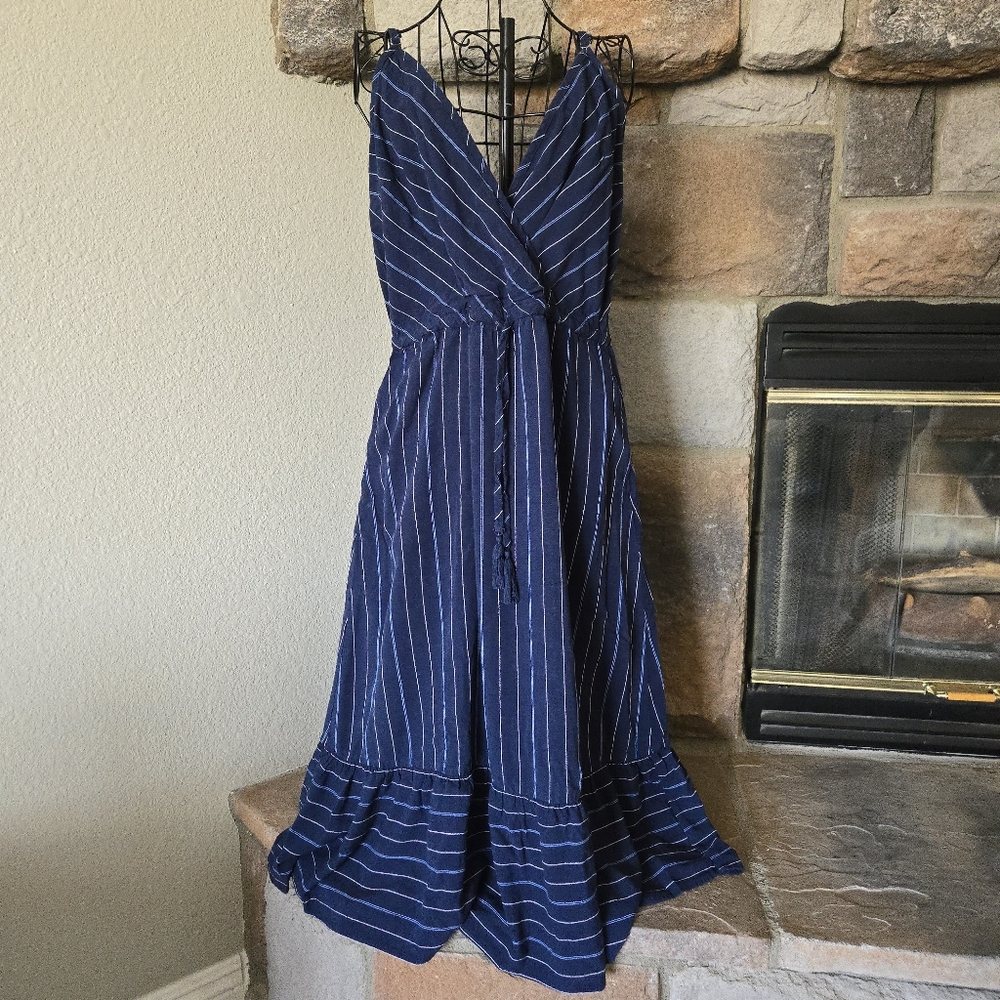 Time And Tru Striped Tie-In Waist Maxi Dress